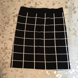 J.O.A. Skirt. Medium. Black and white